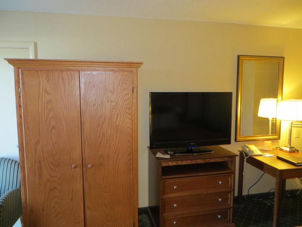 Howard Johnson Grand Forks Ruang foto