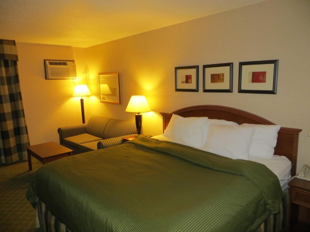 Howard Johnson Grand Forks Ruang foto