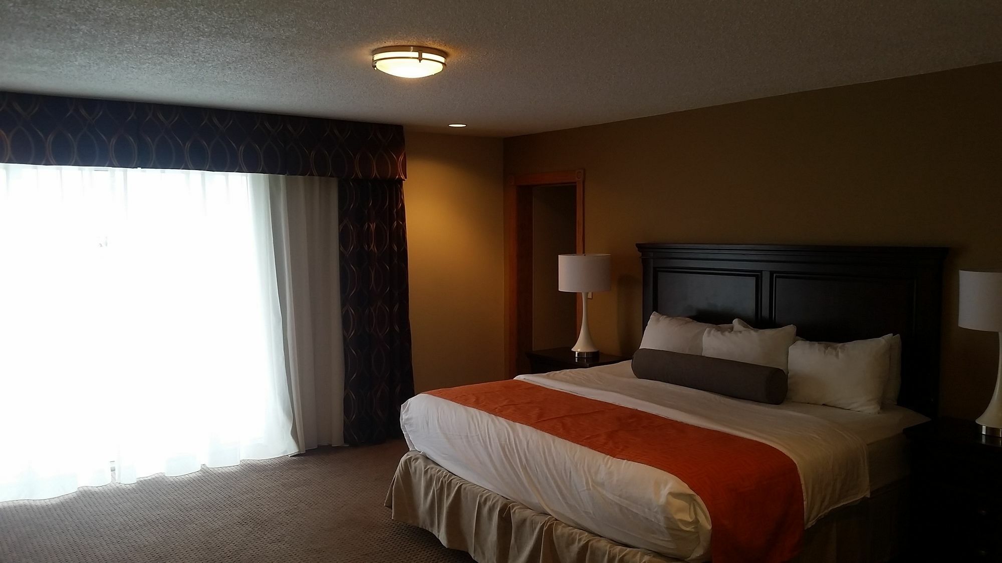 Howard Johnson Grand Forks Bagian luar foto