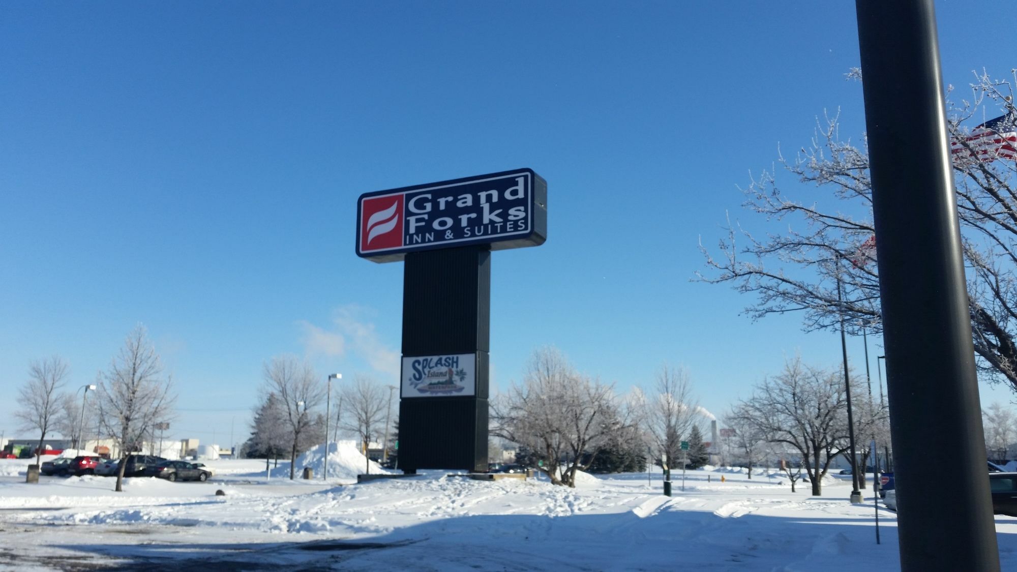 Howard Johnson Grand Forks Bagian luar foto